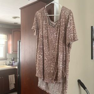 Leopard print tshirt
